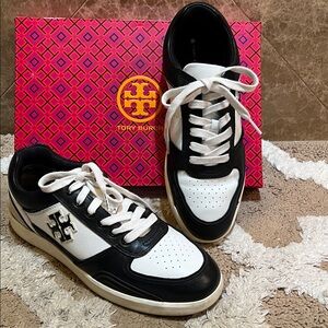 Tory Burch-Clover Court Sneaker-Purity/Perfect Black-Nappa Leather-Sz 9